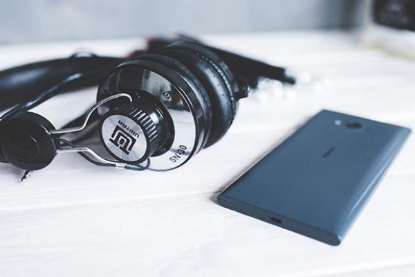Headphones